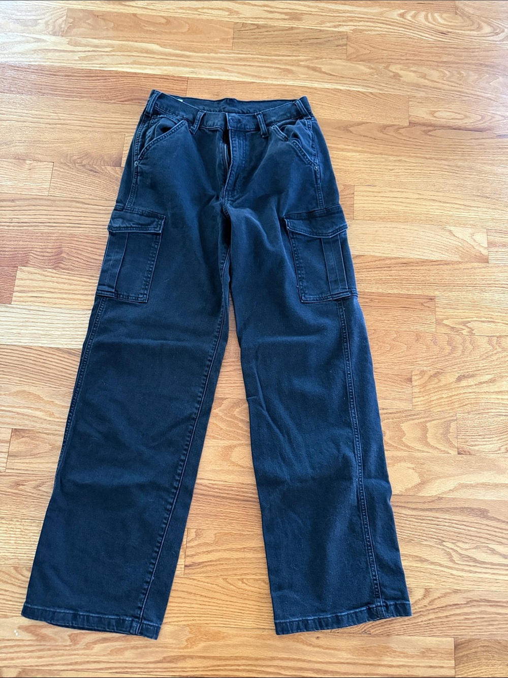 Women’s Black Cargo Pants - 6Long